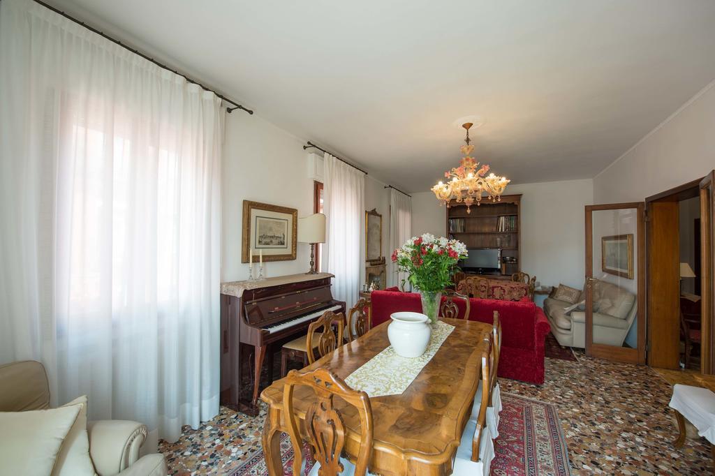 ונציה Savoia & Jolanda Apartments 2 מראה חיצוני תמונה