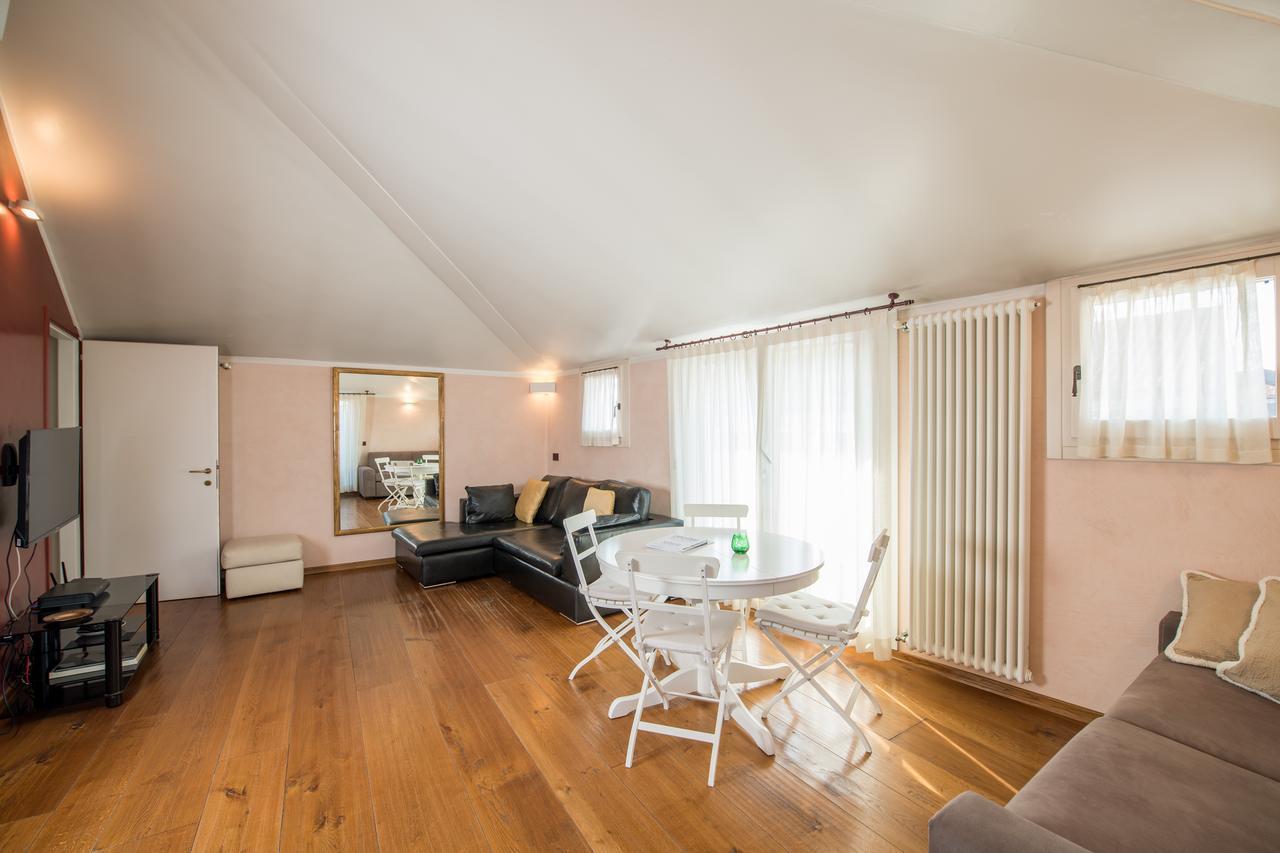 ונציה Savoia & Jolanda Apartments 2 מראה חיצוני תמונה